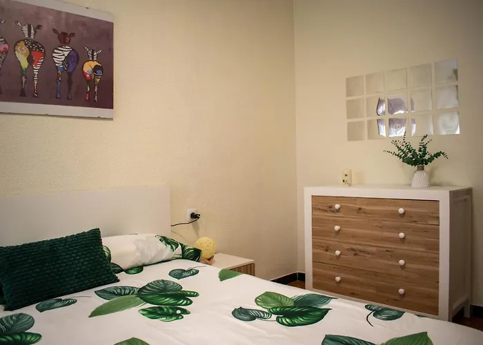 Appartement Entero, A 15 Minutos De Zona Centro Con Plaza De Aparcamiento Opcional *