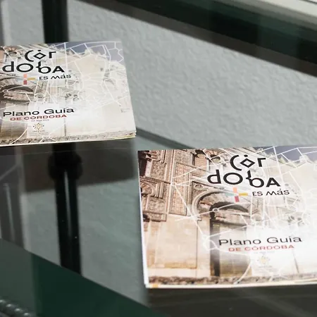 Entero, A 15 Minutos De Zona Centro Con Plaza De Aparcamiento Opcional Apartamento *