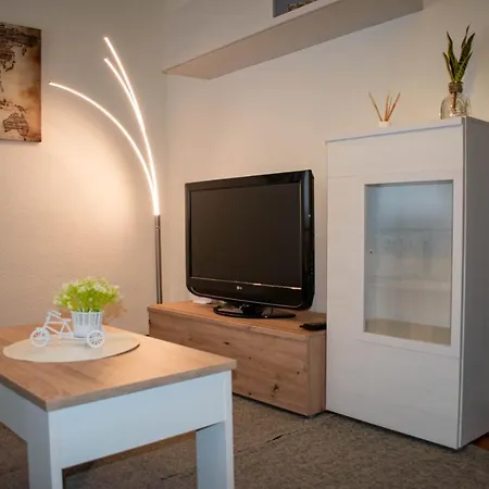 Entero, A 15 Minutos De Zona Centro Con Plaza De Aparcamiento Opcional コルドバ