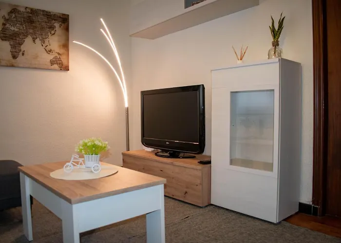 Entero, A 15 Minutos De Zona Centro Con Plaza De Aparcamiento Opcional コルドバ