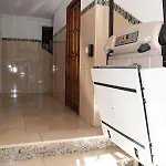 Entero, A 15 Minutos De Zona Centro Con Plaza De Aparcamiento Opcional