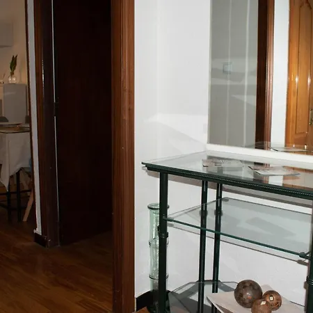 Entero, A 15 Minutos De Zona Centro Con Plaza De Aparcamiento Opcional Apartment *